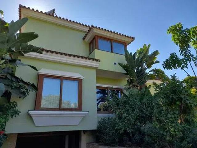 Casa en Venta en Estepona