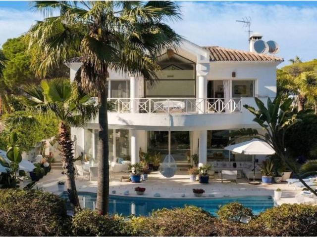 Casa en Venta en Estepona