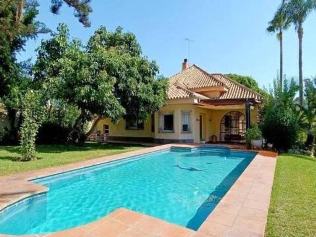Casa en Venta en Estepona