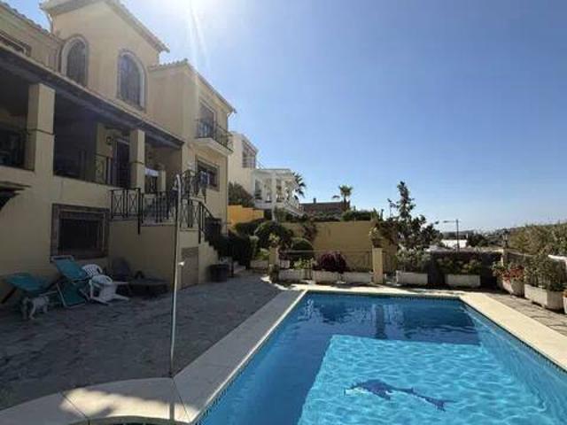 Casa en Venta en Estepona
