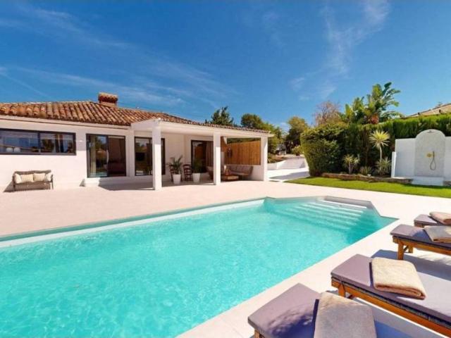 Casa en Venta en Estepona