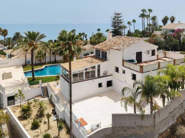 Casa en Venta en Estepona