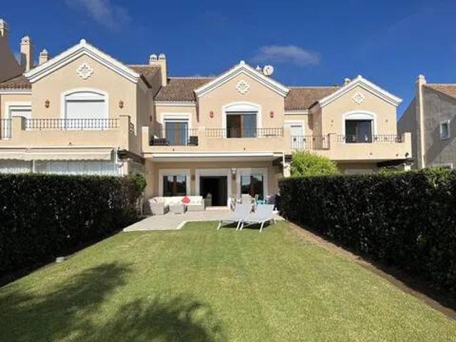 Casa en Venta en Estepona