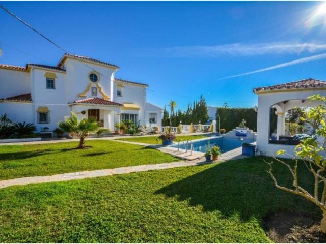 Casa en Venta en Estepona