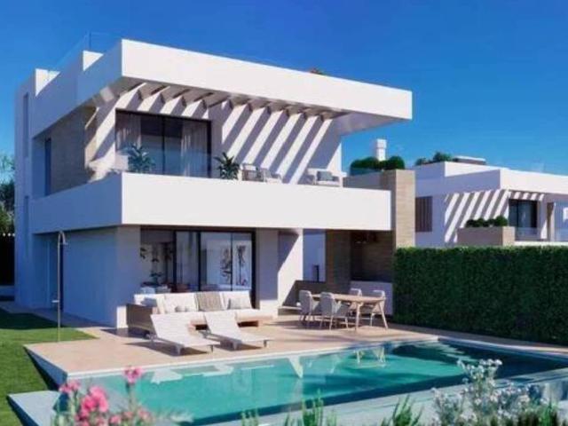 Casa en Venta en Estepona