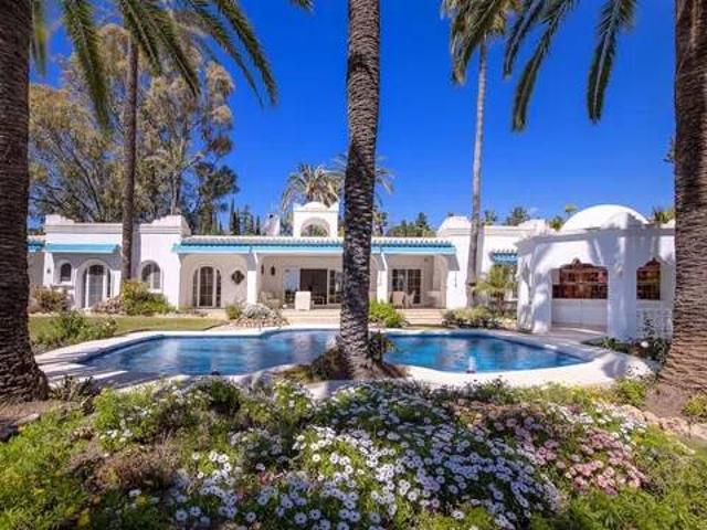 Casa en Venta en Estepona