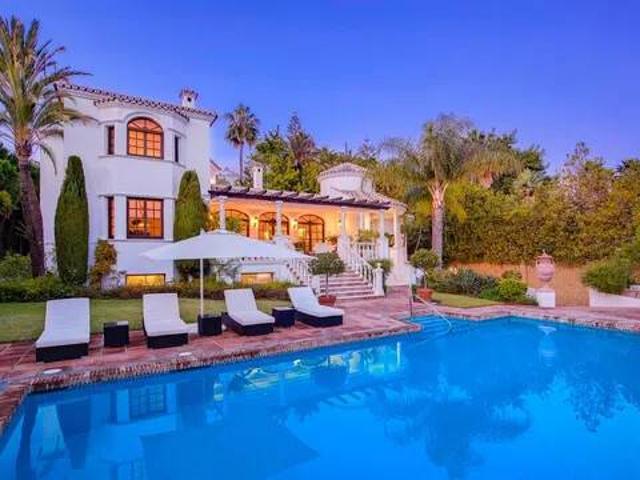 Casa en Venta en Estepona