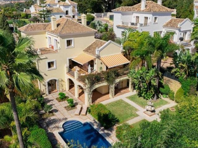 Casa en Venta en Estepona