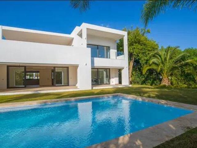 Casa en Venta en Estepona