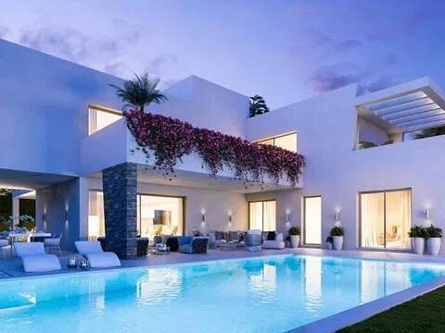 Casa en Venta en Estepona