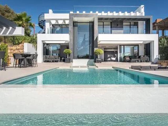 Casa en Venta en Estepona