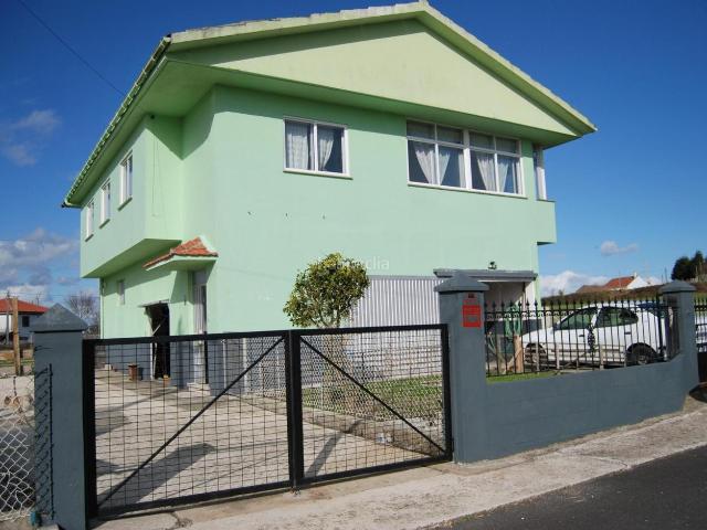 Casa en venta en Estrada A. Casas Estrada.