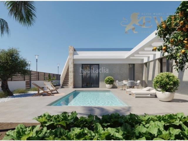 Casa en venta en Fuente Álamo de Murcia, Hacienda del Álamo Golf. Elegante villa con piscina privada en Hacienda del Álamo Golf Resort. Casas Fuente Álamo de.