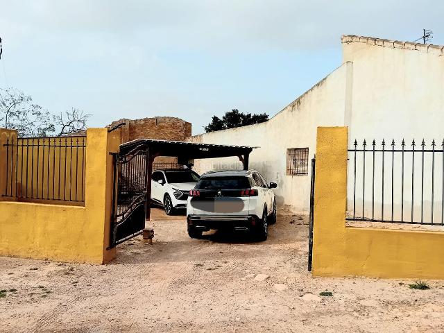 Casa en venta en Fuente Álamo de Murcia, La Pinilla Las Palas. Moderna escapada rural con potencial fuera de la red y encanto mediterráneo. Casas Fuente Álamo de.