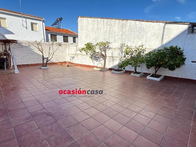 Casa en venta en Fuente Obejuna. CASA REFORMADA CON GRAN PATIO A LA VENTA. Casas Fuente.