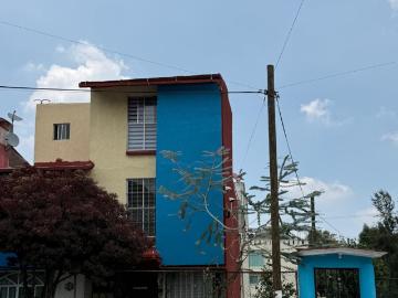 CASA EN VENTA EN FUENTES DE SAN JOSÉ, NICOLÁS ROMERO