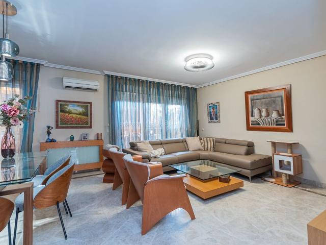 Casa en venta en Fuenlabrada, La Avanzada La Cueva. Casas.
