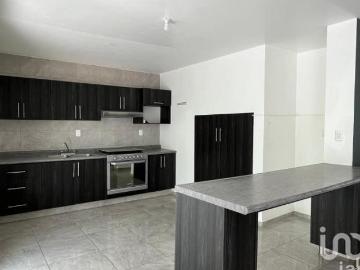 Casa en venta en Fuerte Ventura con porton automatico