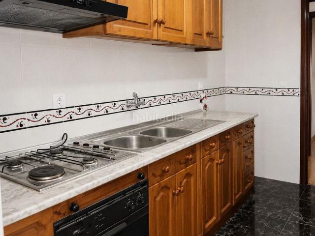 Casa en venta en Fuerte del Rey. Casa en venta en Fuerte Del Rey, 2 dormitorios. Casas Fuerte del.