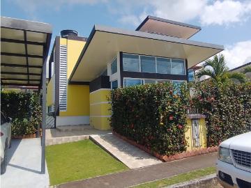 Casa en Venta en Fusagasugá, Cundinamarca por $800000