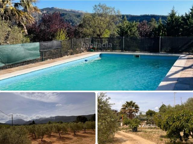 Casa en venta en Falset. Finca exclusiva en el Priorat, Piscina privada, vistas a La Mola y Naturaleza. Casas.
