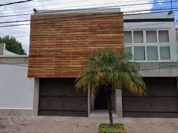 Casa en venta en Fernando Gonzales Roa, Ciudad Satélite, Edo de Mex