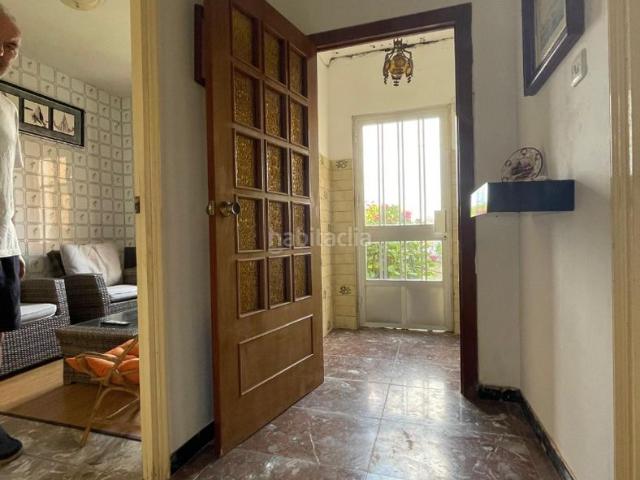 Casa en venta en Ferrol, A Malata Catabois Ciudad Jardín. SE VENDE CASA ADOSADA CON CALEFACCIÓN DE PROPANO Y FINCA EN CATABOIS. Casas.