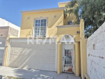 CASA EN VENTA EN FILADELFIA