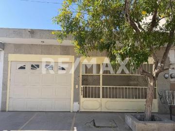 CASA EN VENTA EN FILADELFIA
