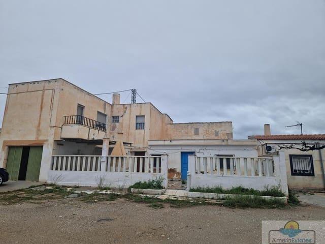 Casa en venta en Fines, Almería