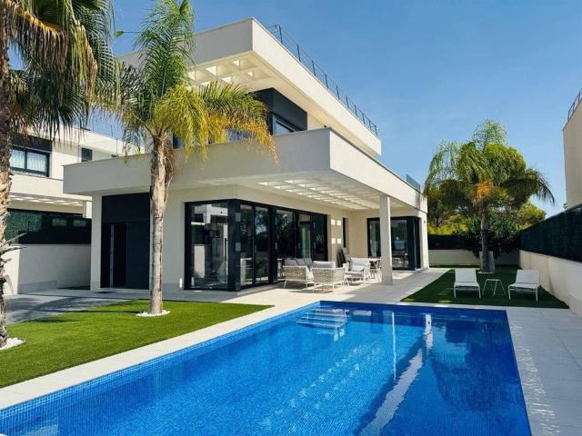 Casa en Venta en Finestrat