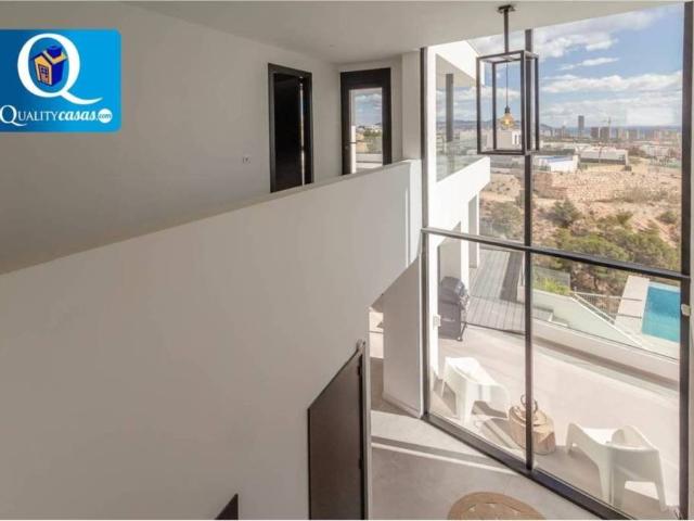 Casa en Venta en Finestrat