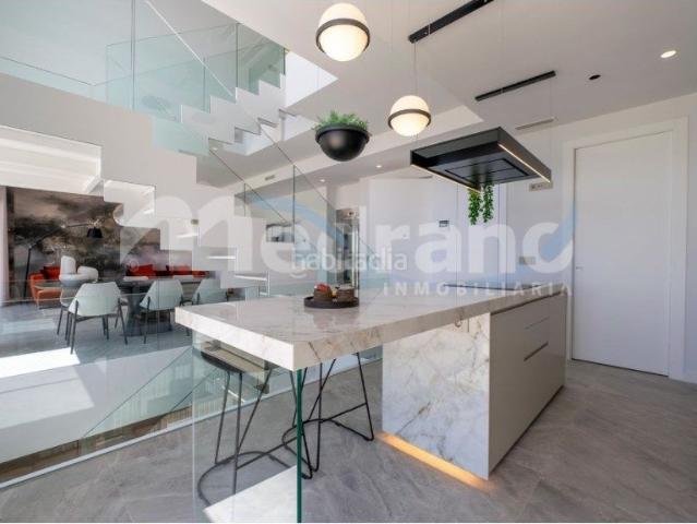 Casa en venta en Finestrat, Balcón de Finestrat Terra Marina. ÚLTIMAS 2 VILLAS EN EL NUEVO Y EXCLUSIVO RESIDENCIAL DE CAMPANA GARDEN, FINESTRAT. Casas.