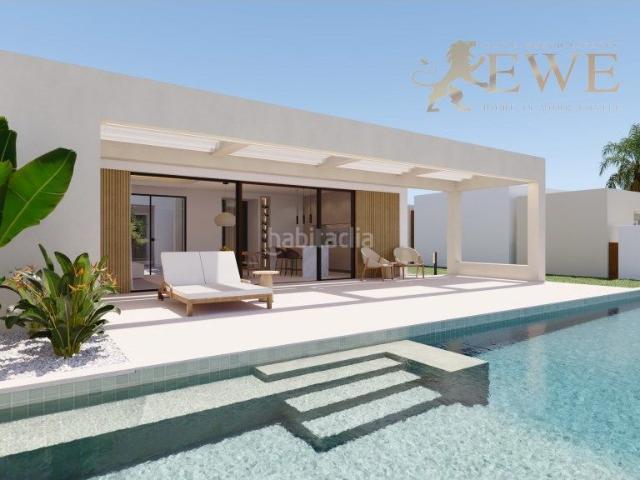 Casa en venta en Finestrat, Balcón de Finestrat Terra Marina. Villas boutique con piscinas y vistas a la montaña en Finestrat. Casas.