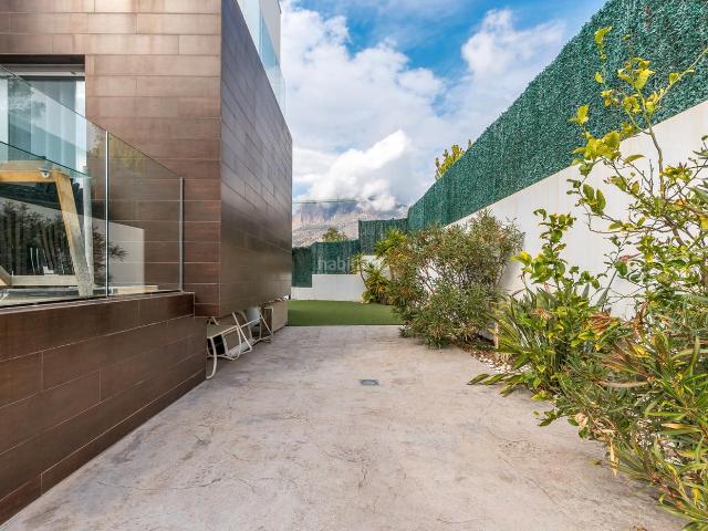 Casa en venta en Finestrat, Balcón de Finestrat Terra Marina. Magniacutefico chalet situado en una zona residencial muy tranquila de Balcoacuten de Finestrat, ideal tanto como vivienda habitua. Casas.
