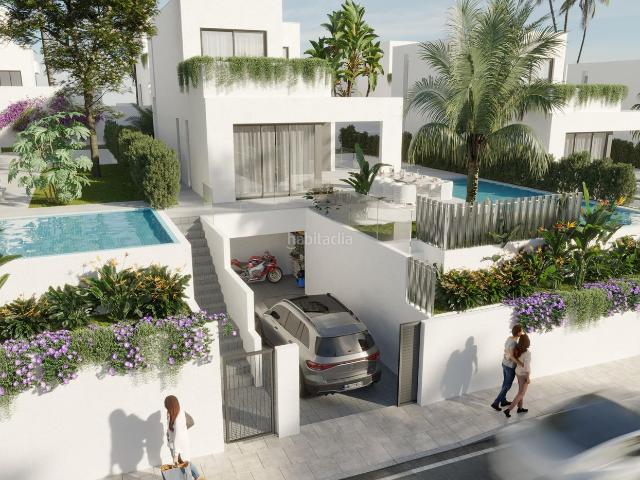 Casa en venta en Finestrat, Golf Bahía. Casas.