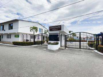 Casa En Venta En Flandes En Barrio Condominio Altagracia 1 V377066