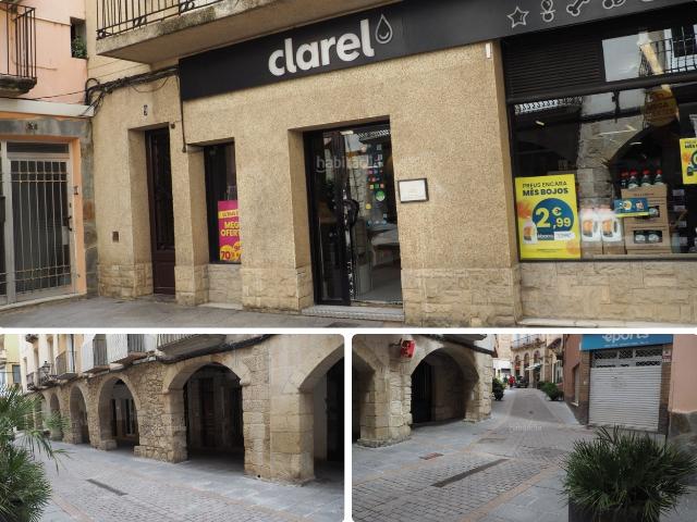 Casa en venta en Flix Costa Dorada. CASA DE PUEBLO CENTRICA EN MUY BUEN ESTADO 172 M2 4 HABITACIONES. Casas.
