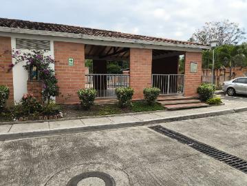 Casa En Venta En Floridablanca En Canaveral V319993