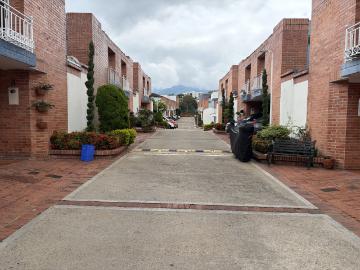 Casa En Venta En Floridablanca En Versalles V359247