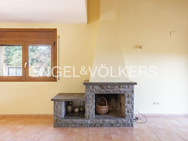 Casa en venta en Fogars de la Selva. Magnífica casa unifamiliar con piscina en Fogars de la Selva. Casas Fogars de la.