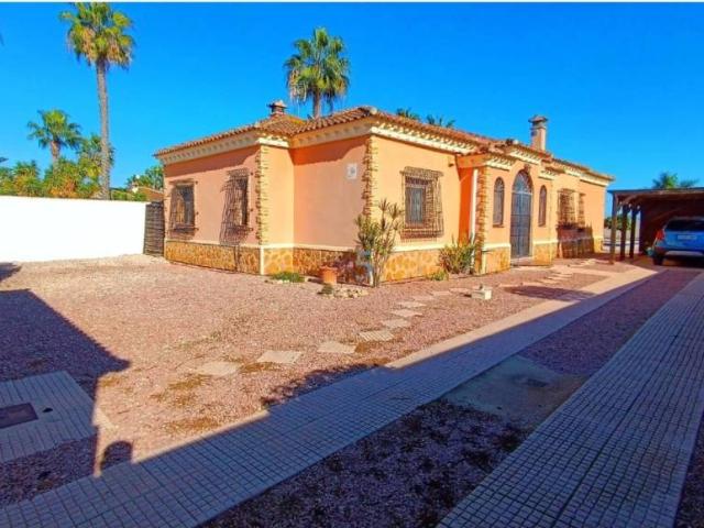 Casa en Venta en Formentera del Segura