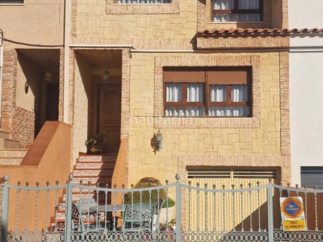 Casa en venta en Formentera del Segura. Bungalow en venta en Centro, 4 dormitorios. Casas Formentera del.
