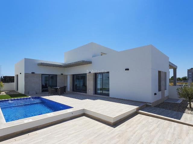 Casa en venta en Formentera del Segura. Casas Formentera del.