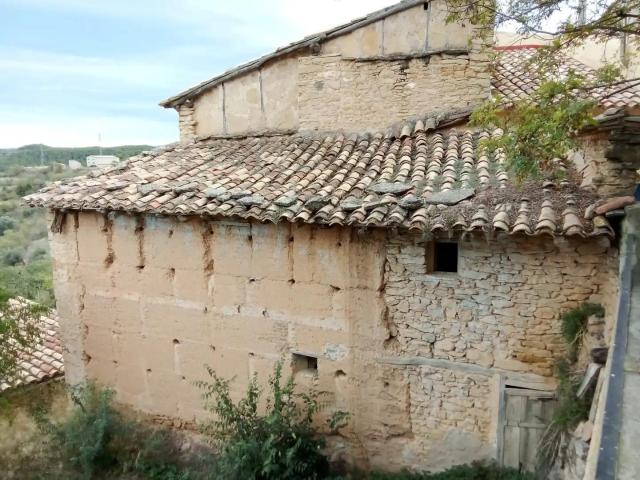 Casa en venta en Fórnoles Teruel