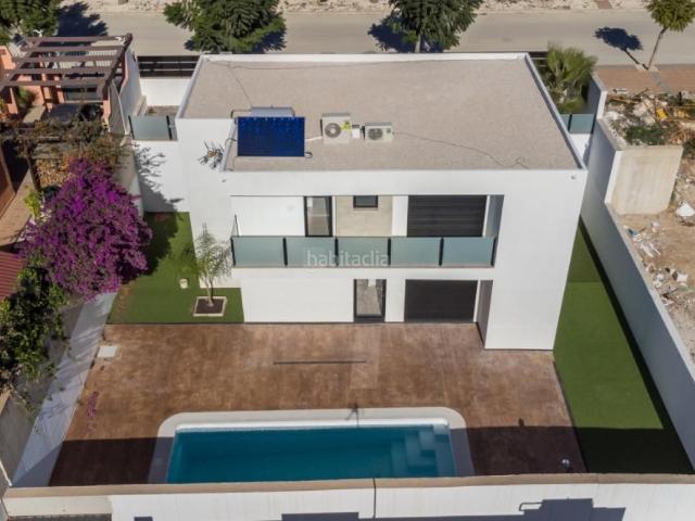 Casa en venta en Fortuna. Casas.