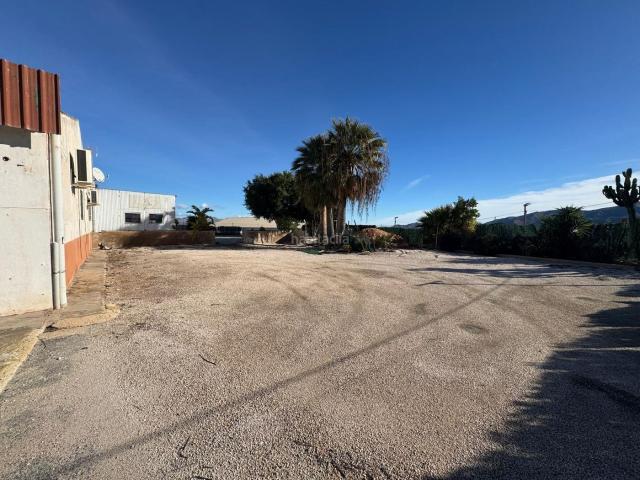 Casa en venta en Fortuna. INMUEBLE PARA PROYECTO DE INVERSIÓN O NEGOCIO directo al perfil correcto. La Gineta, Fortuna. Casas.