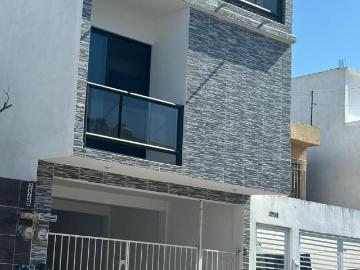 Casa en venta en Frac. Las Vegas 2