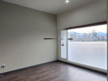 CASA EN VENTA EN FRACC. MISIÓN DE LA MONTAÑA ¡PRECIO DE OPORTUNIDAD!