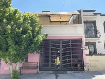Casa en venta en Fracc Morelos, Saltillo, Coahuila de Zaragoza